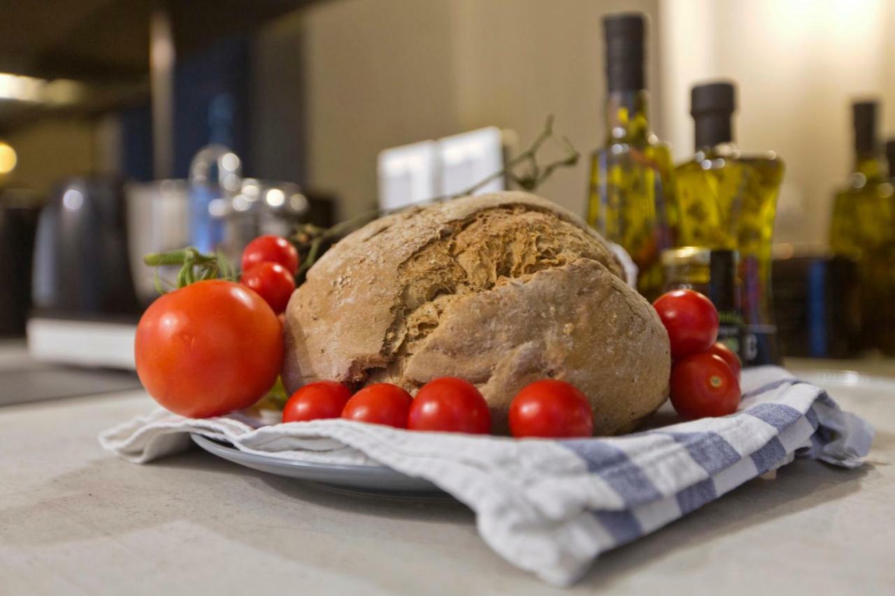 Loc Hospitality Urban Suites Korfu Dış mekan fotoğraf
